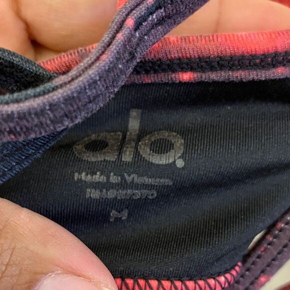 ALO yoga Stylish Red & Black Galaxy print sheer design Sports Bra medium - Picture 6 of 6